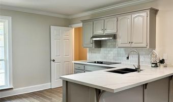 107 Augusta Ave, Benton, LA 71006