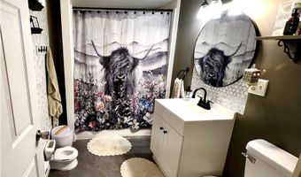 631 Baughman St, Ansonia, OH 45303