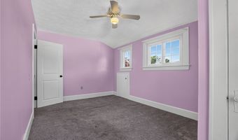 3912 Lake Rd W, Ashtabula, OH 44004