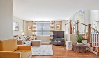 66 FRANKLIN St #20, Annapolis, MD 21401