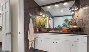 2639 GREENBRIAR Ln, Annapolis, MD 21401