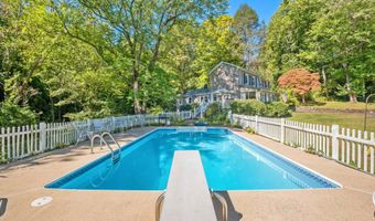 299 SUNRISE Dr, Afton, VA 22920