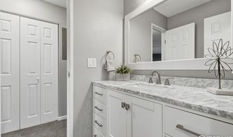 3240 Iris Ave 205, Boulder, CO 80301