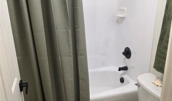 2845 Waialae Ave 121, Honolulu, HI 96826