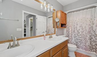 4729 W Chicory Ln, Appleton, WI 54914