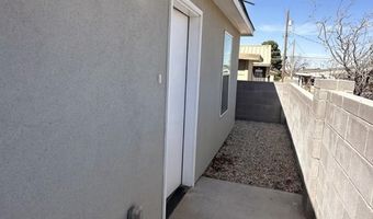 316 Plum St, Carlsbad, NM 88220