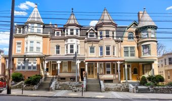 827 LINDEN St W, Allentown, PA 18101