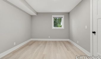 5697 Victoria St, Allendale, MI 49401