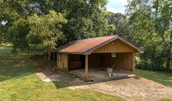 388 Patty Rd, Benton, TN 37307