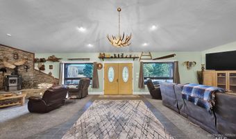 191 Clear Creek Rd, Cascade, ID 83611