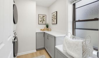 843 E LOMBARD St, Baltimore, MD 21202