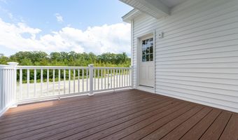 32 Colby Farm Rd, Chester, NH 03036