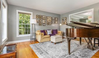 45 Eleanors Way, Brentwood, NH 03833