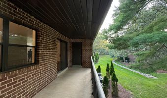 4016 SOCIETY Dr 4016, Claymont, DE 19703