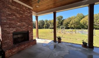 591 County Road 215, Abbeville, MS 38655