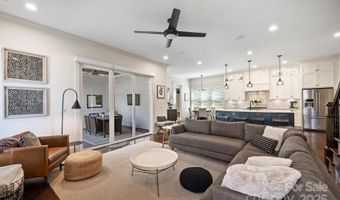 2841 Attaberry Dr, Charlotte, NC 28205