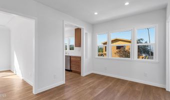 10437 Helendale Ave, Los Angeles, CA 91042