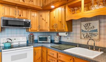 25 Georges Rd, Alton, NH 03810