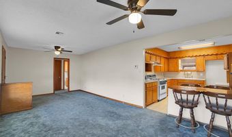 1308 Karen Ave, Altus, OK 73521