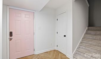 1616 Flynnwood Dr F, Charlotte, NC 28205