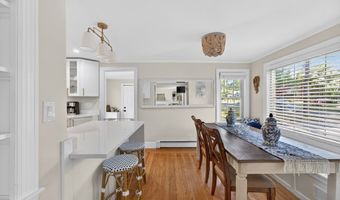 9 Milton Rd, Barrington, RI 02806