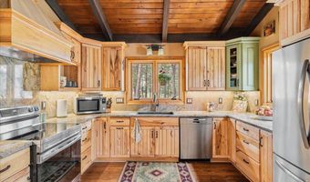 89 Aspen Leaf Ln, Bellvue, CO 80512