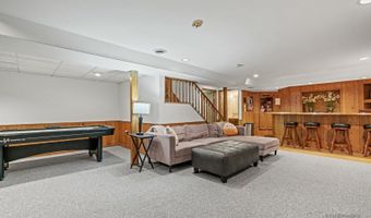 1223 N Itasca Rd, Addison, IL 60101