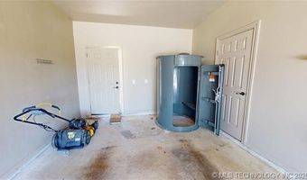 1831 E Oak Hls, Ada, OK 74820