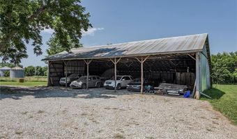 9009 NW County Road 2002, Amoret, MO 64722