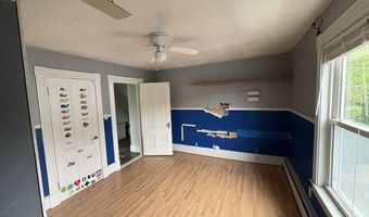 2-4 Elmwood St, Amesbury, MA 01913