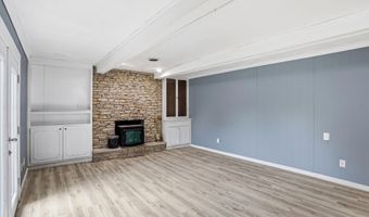 826 Yorkshire Rd, Anderson, IN 46012