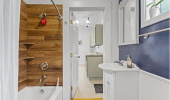 125 SELMA St, Oregon City, OR 97045