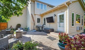 1235 Bentwood Ct, Altoona, IA 50009