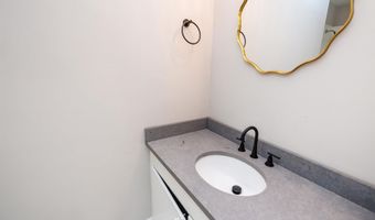 2031 Evergreen Dr, Boiling Springs, SC 29316