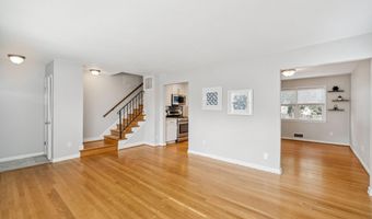 2021 S LANGLEY St, Arlington, VA 22204