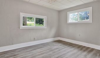 545 7th St, Adams, NE 68301