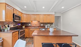 11400 DUNDEE Dr, Bowie, MD 20721