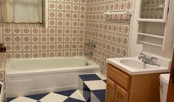 177 W 48TH St 6, Bayonne, NJ 07002