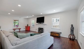 7810 HAYFIELD Rd, Alexandria, VA 22315