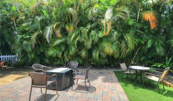 632 Marlin Cir, Barefoot Bay, FL 32976