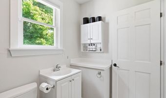 207 Dodge St, Beverly, MA 01915