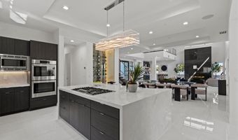 82 Glade Hollow Dr, Las Vegas, NV 89135