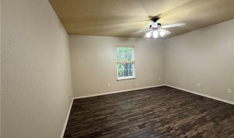 2 Radcliffe Dr, Bella Vista, AR 72714