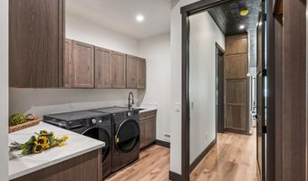 129 Sage Meadow Rd, Glenwood Springs, CO 81601