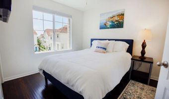 810 Harbor Cliff Way 230, Oceanside, CA 92054