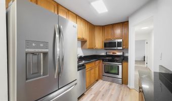 4409 ROMLON St #204, Beltsville, MD 20705