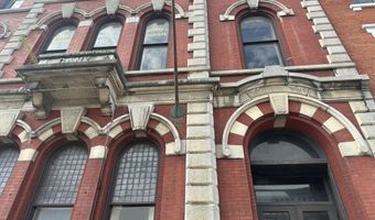 49 E Main St, Amsterdam, NY 12010