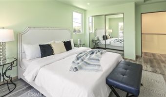 17660 Martha St, Encino, CA 91316