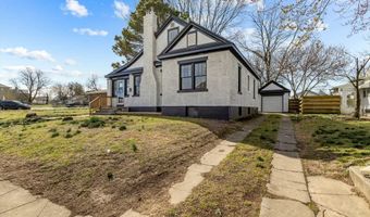 110 W Locust St, Aurora, MO 65605