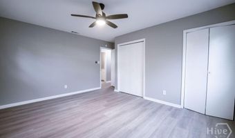1913 Champion St, Savannah, GA 31405